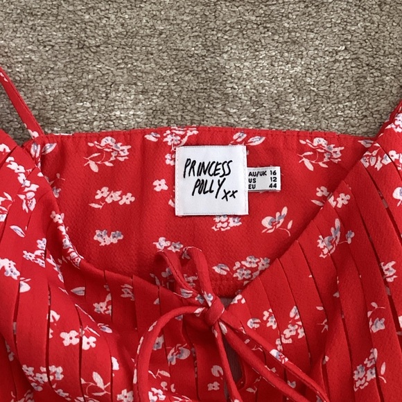 Princess Polly Red Floral Dress - Picture 3 of 7